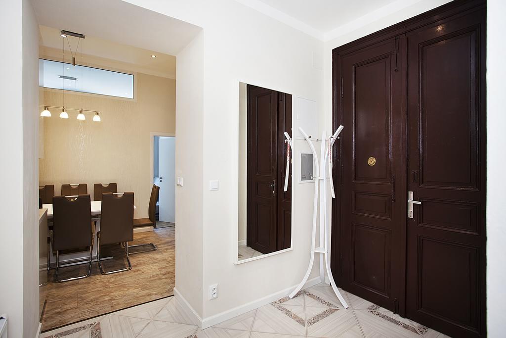 Celebration Flat By Ruterra Apartment Prague Phòng bức ảnh